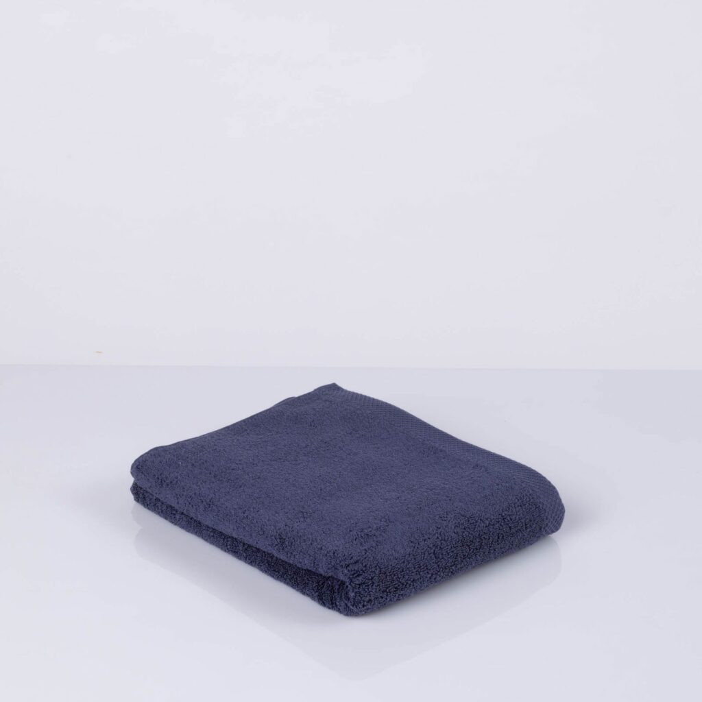 luxury maxi bath towel navy 0