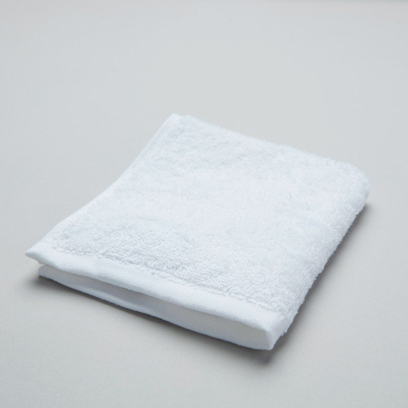 https://www.kalani-home.com/wp-content/uploads/plain-face-hand-towel-snow-white-1.jpg